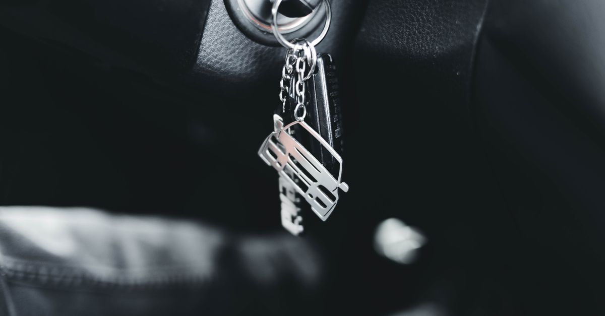 Car Key Replacement in Sarasota: Locksmith vs. Dealership Cost — Sarasota Pro Locksmith