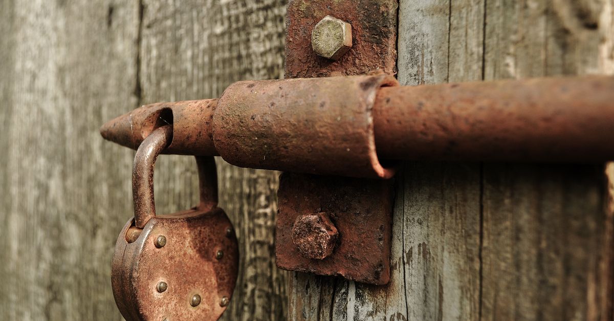 Why Gulf Coast Salt Air Ruins Locks — and How to Protect Yours — Sarasota Pro Locksmith