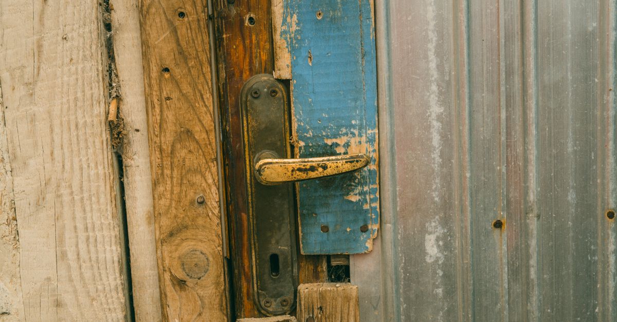 door security hardware — Sarasota Pro Locksmith